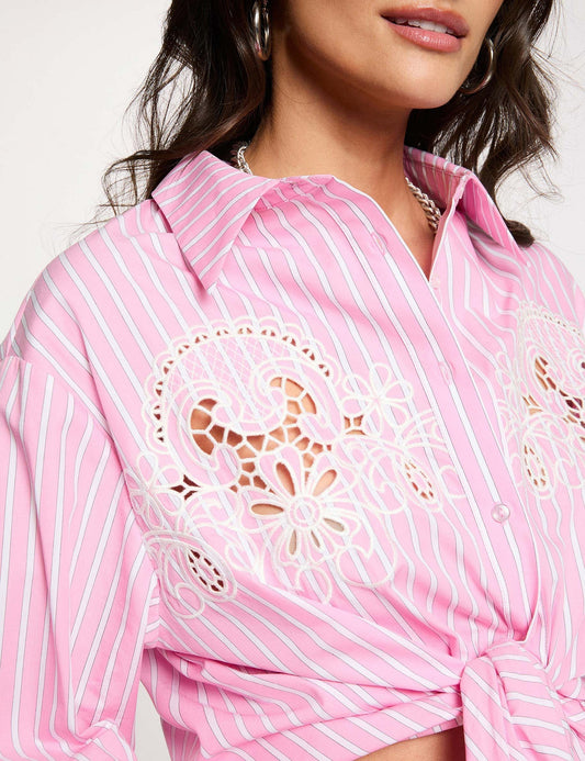Oversized Gestreepte Blouse met Knoopdetail