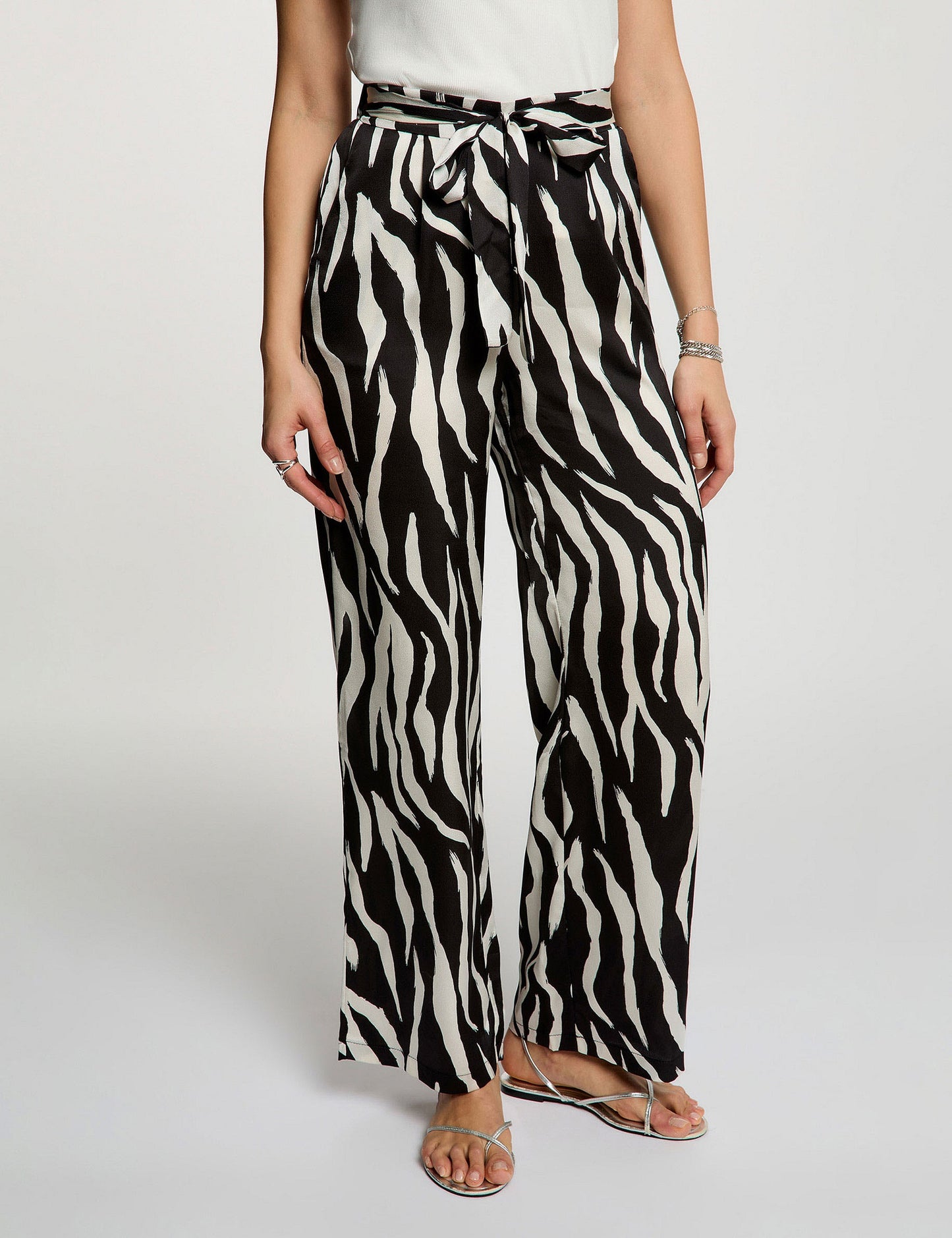Rechte Flowy Broek met Print