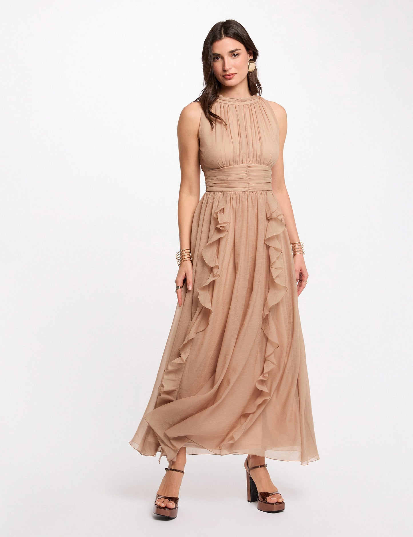 Lange Jurk met Hoge Hals en Volantdetails