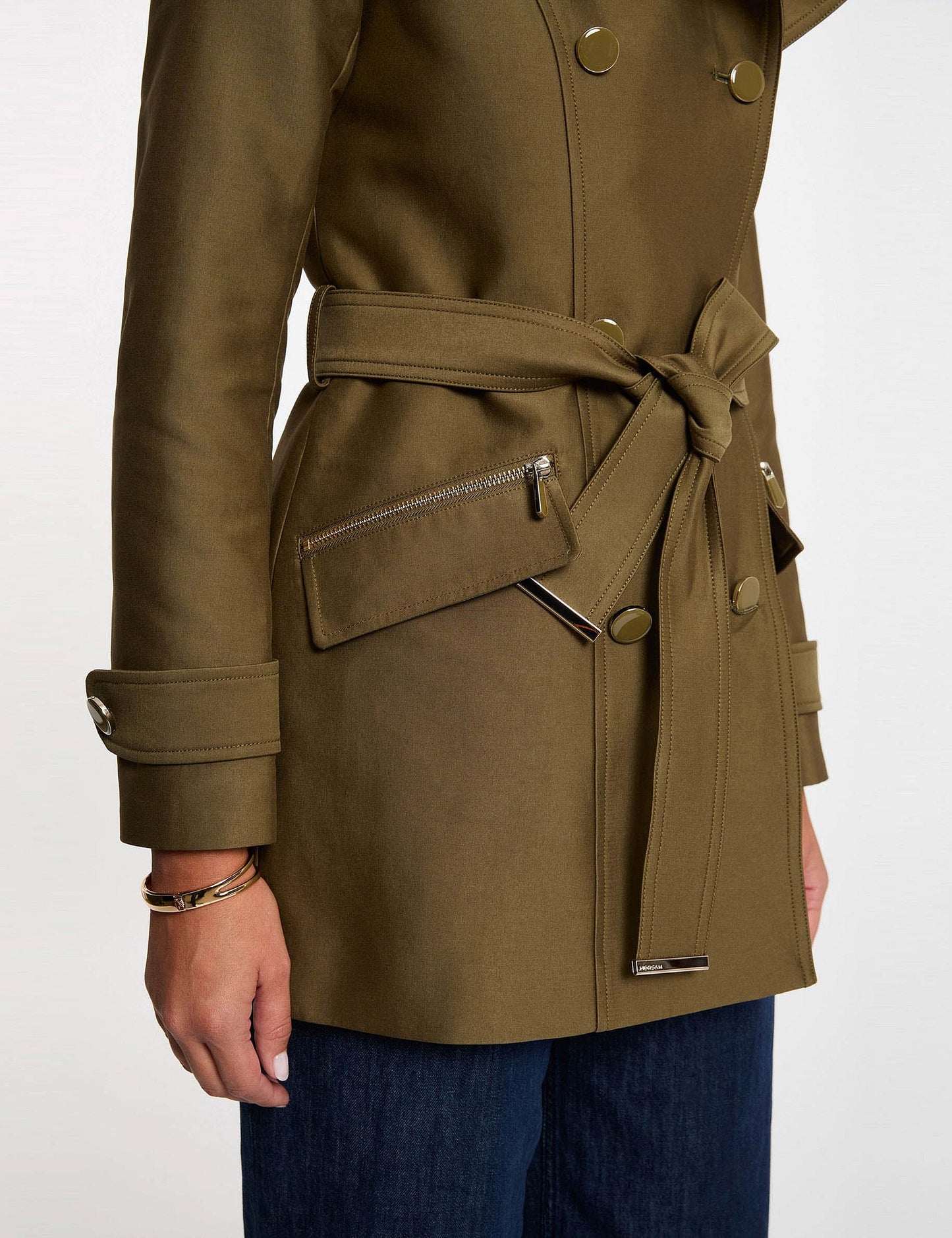 Getailleerde Trenchcoat met Riem en Capuchon
