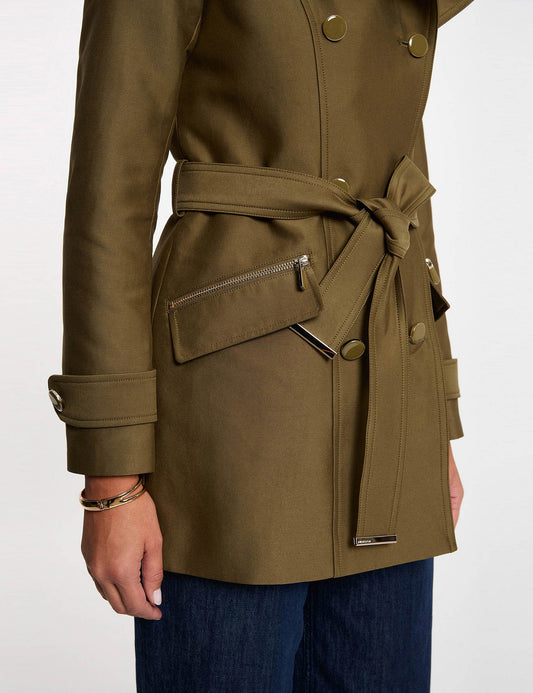 Getailleerde Trenchcoat met Riem en Capuchon