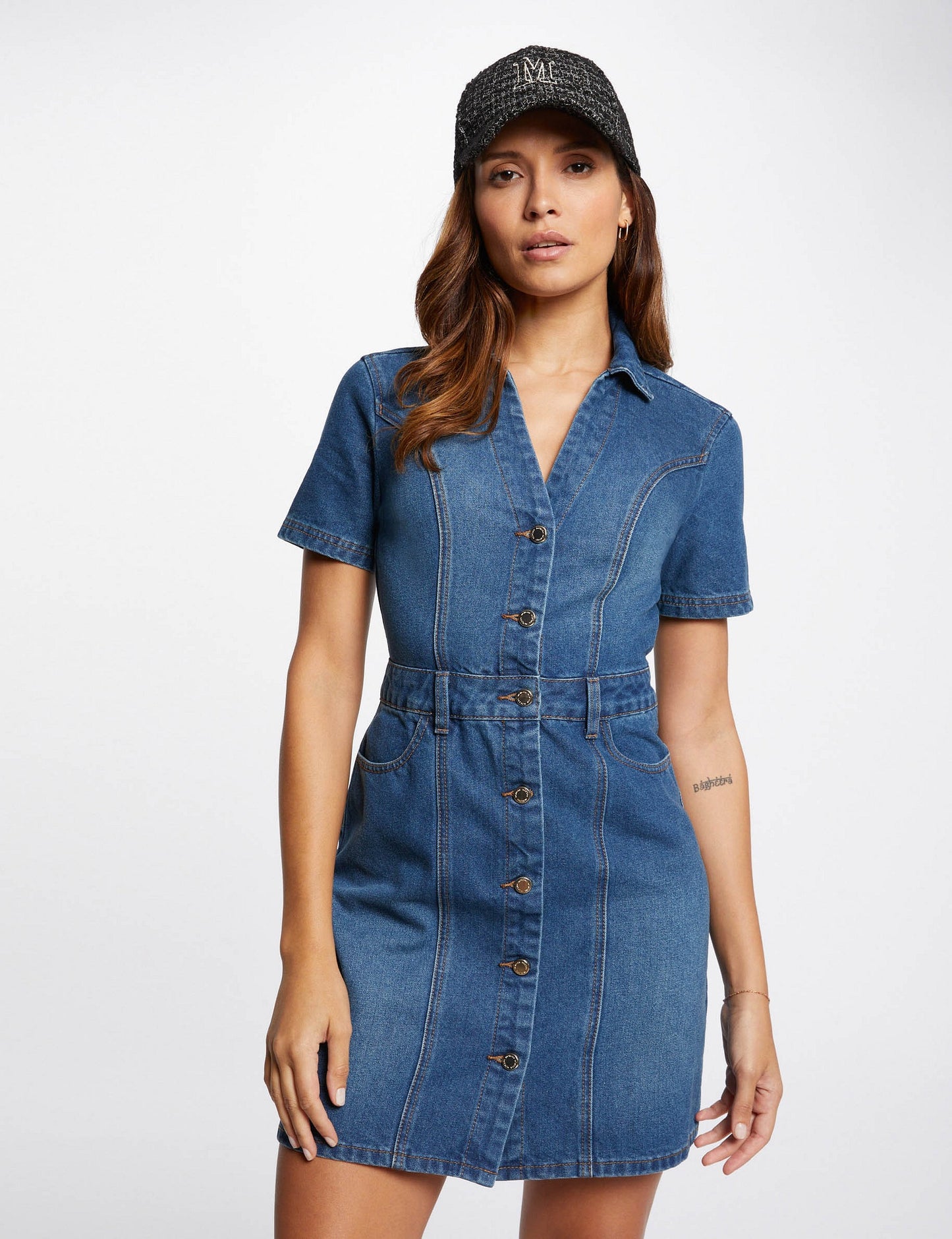 Korte Denim Jurk met Aansluitende Pasvorm