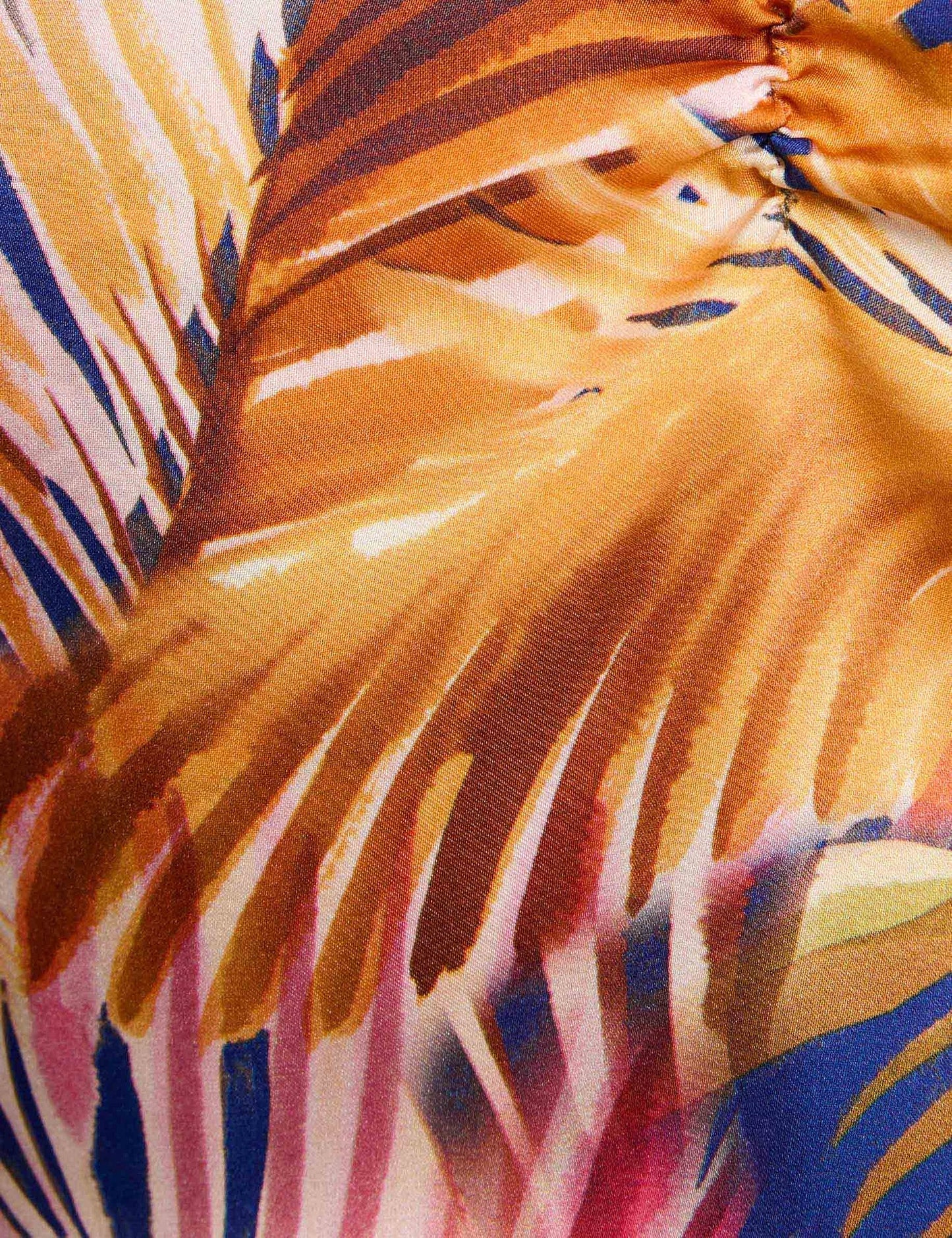 Getailleerde Top met V-Hals en Print