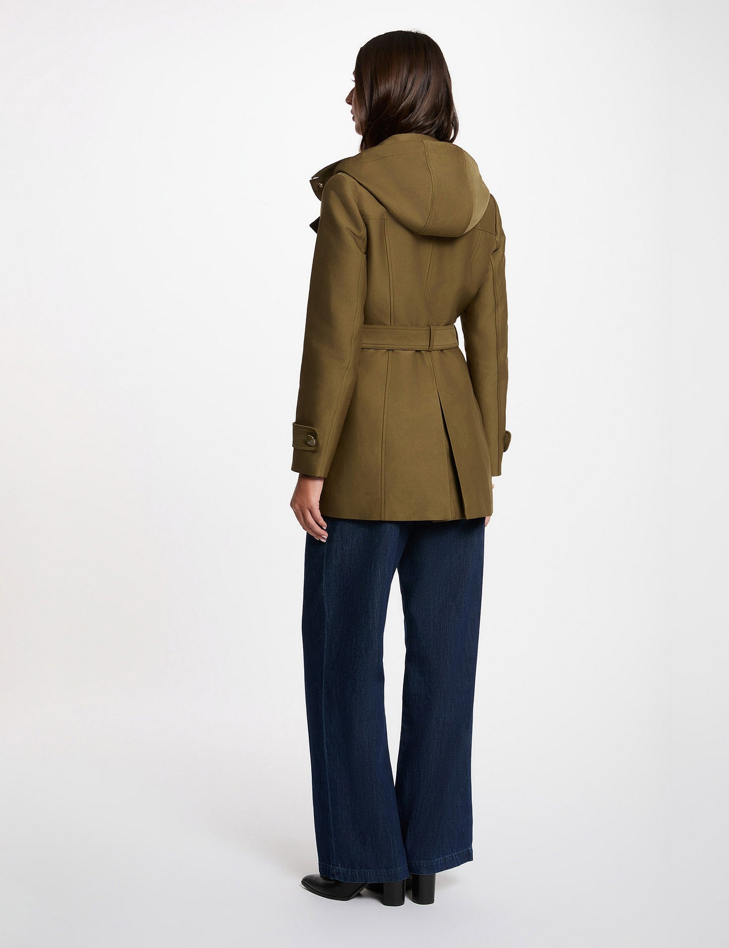 Getailleerde Trenchcoat met Riem en Capuchon