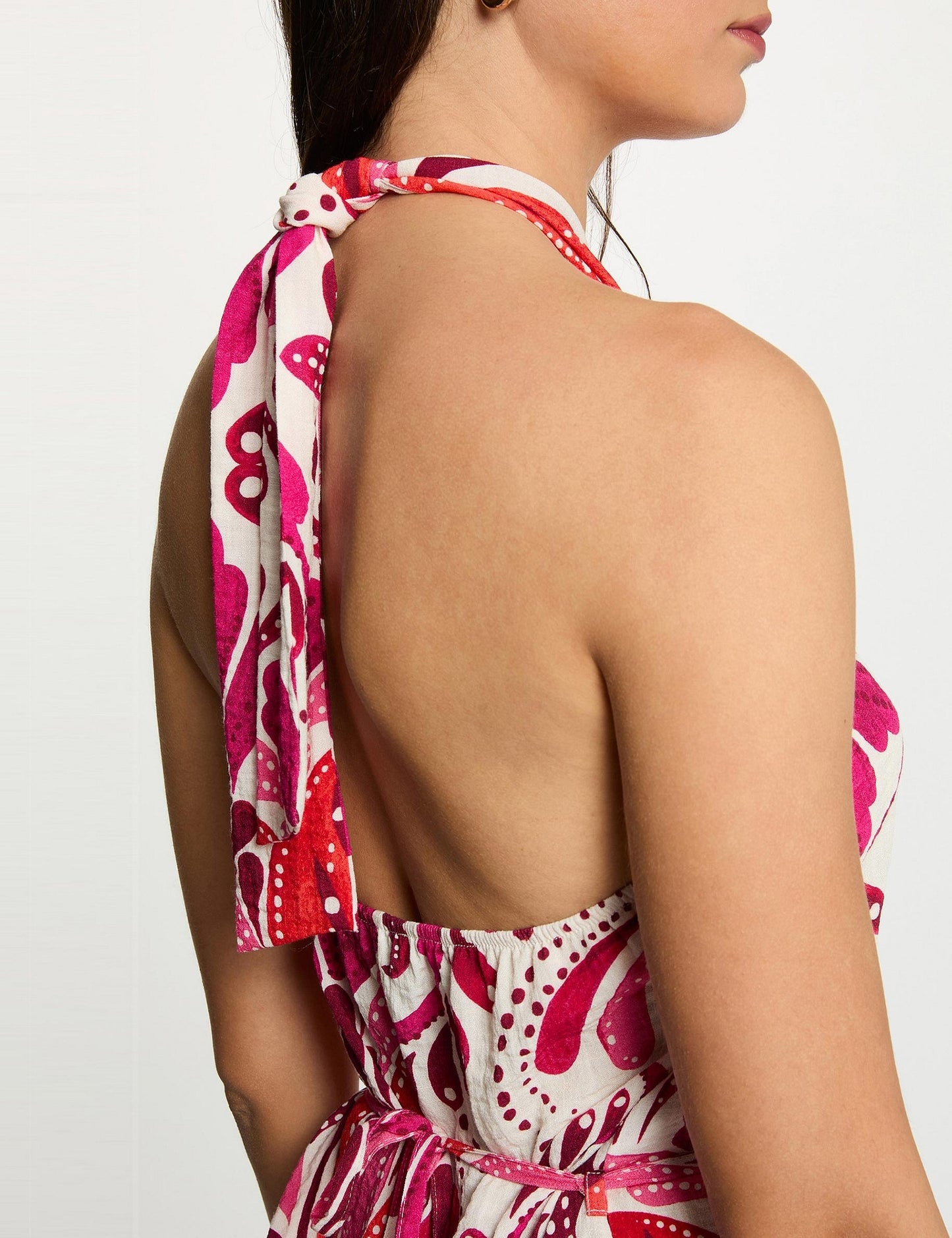 Elegante Nauwsluitende Jurk met Hoge Hals