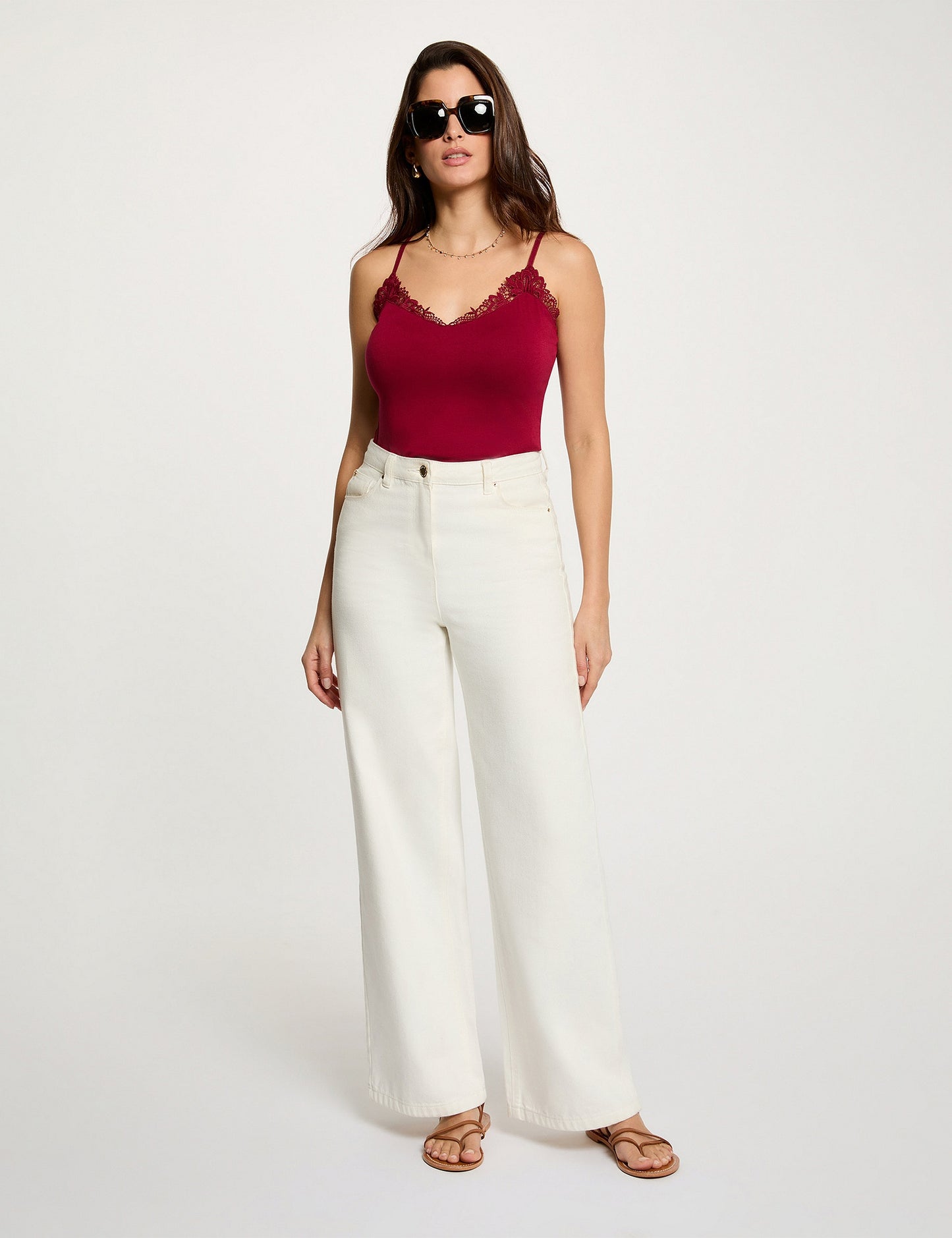 Cami Top met V-hals en Kanten Details