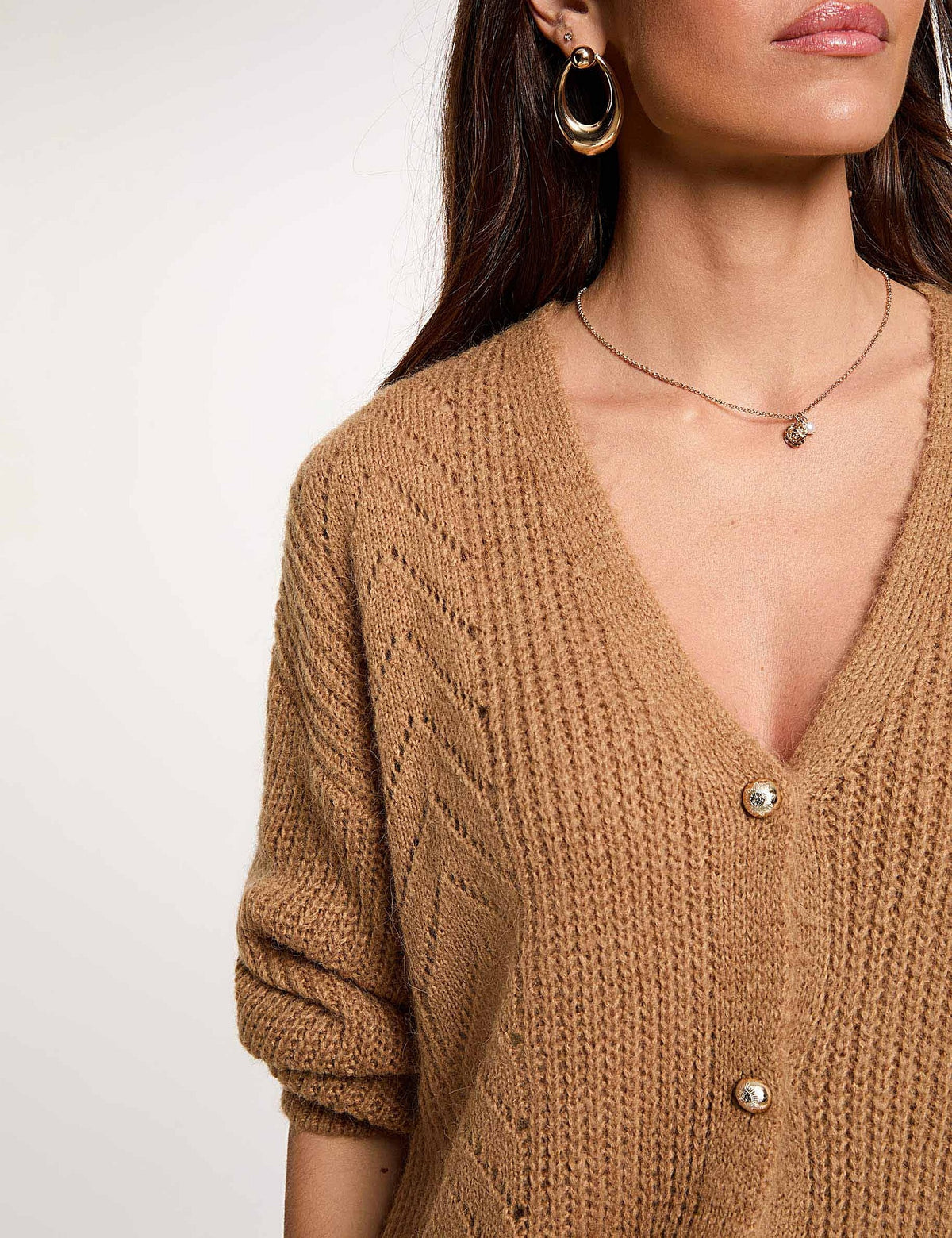 V-hals Cardigan met Wollige Textuur